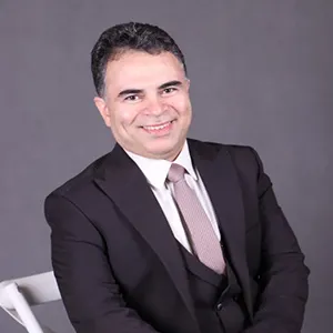 دکترغلامحسین فاتحی